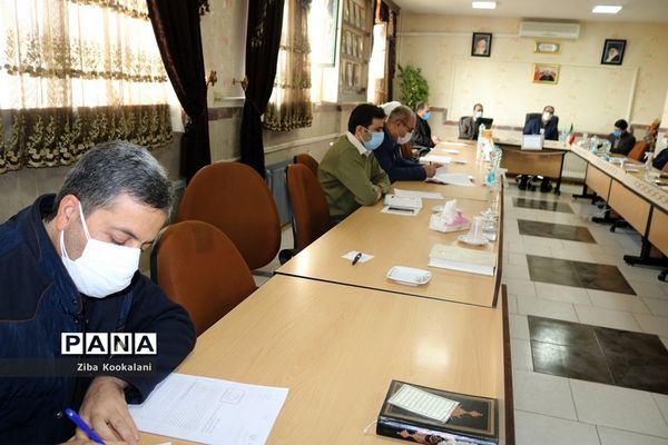 برگزاری کمیته اجرایی حمایت از دانش‌آموزان بازمانده از تحصیل