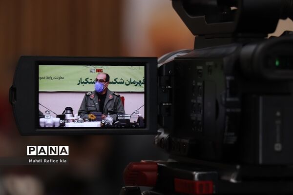 نشست خبرى تبیین برنامه‌هاى هفته مقاومت با حضور سردار عباسقلیزاده جانشین فرمانده سپاه عاشورا