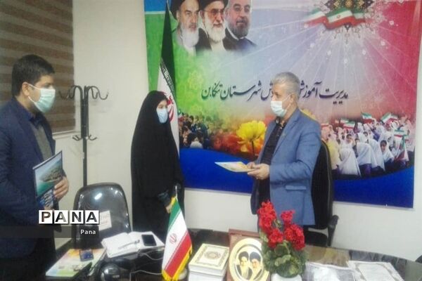 آیین تحلیف اعضای هیئت رئیسه مجلس دانش‌آموزی شهرستان‌های مازندران