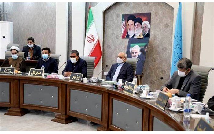 حاجی میرزایی: سال آینده وضعیت حقوق فرهنگیان بسیار بهتر از امسال است