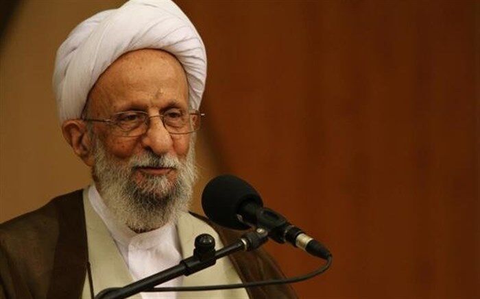 آیت‌الله مصباح یزدی دار فانی را وداع گفت