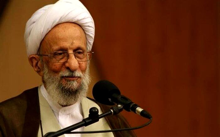 آیت‌الله مصباح یزدی دار فانی را وداع گفت