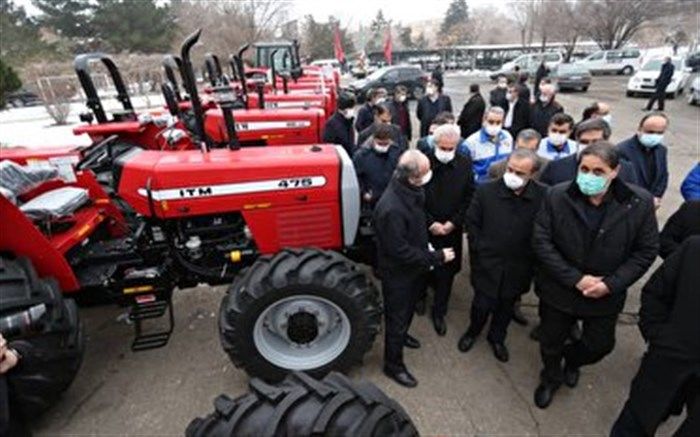 بازدید وزیر صمت از مجموعه صنعتی تراکتورسازی تبریز