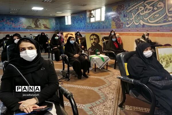 مراسم یادواره شهدا در آموزشگاه 18 دی ناحیه دو شهر ری