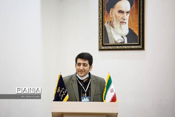 مراسم شناخت و تحلیل گفتمان و رفتار جامعه ایرانی در بحران کرونا