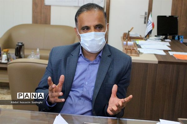 تجلیل از داوران سی و هشتمین دوره مسابقات فرهنگی هنری آموزش و پرورش استان بوشهر