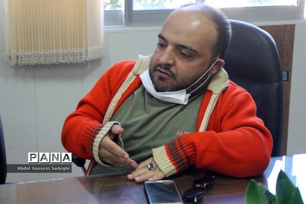 تجلیل از داوران سی و هشتمین دوره مسابقات فرهنگی هنری آموزش و پرورش استان بوشهر