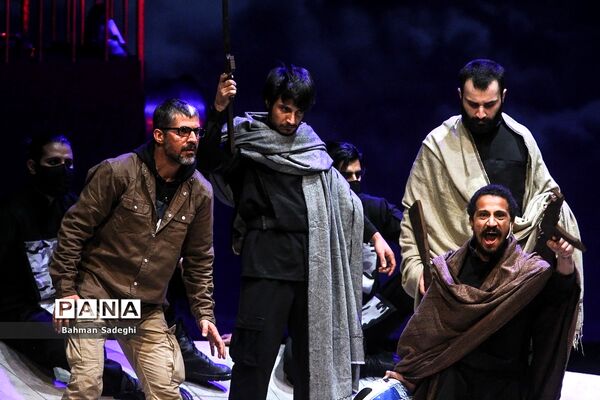 مستند نمایش «سرباز»
