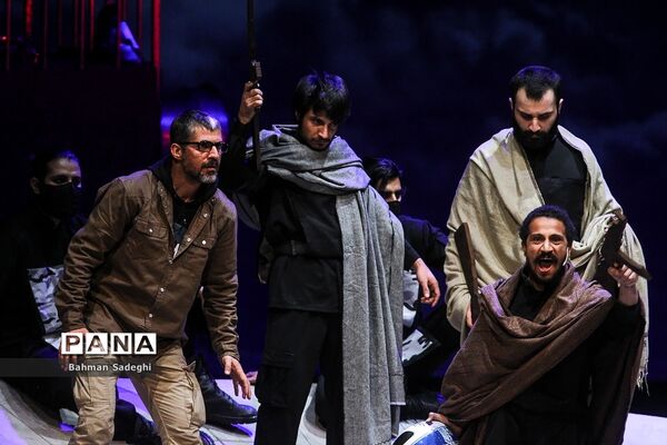 مستند نمایش «سرباز»