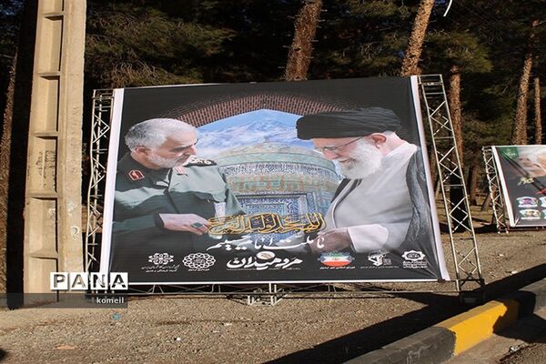 مراسم سالگرد سردار سلیمانی در گلزار شهدای کرمان
