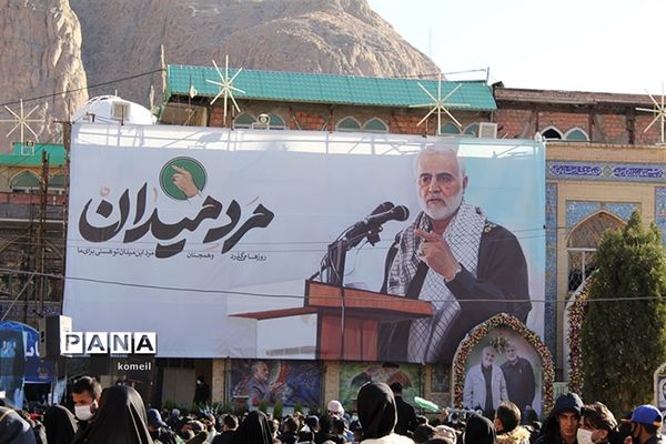 مراسم سالگرد سردار سلیمانی در گلزار شهدای کرمان