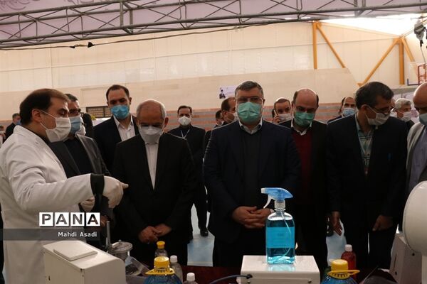 بازدید وزیر آموزش و پرورش از نمایشگاه دستاوردهای دانش‌آموزان و هنرجویان خراسان رضوی