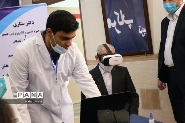 بازدید وزیر آموزش و پرورش از نمایشگاه دستاوردهای دانش‌آموزان و هنرجویان خراسان رضوی