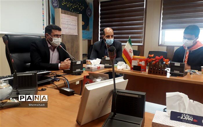 شاه منصوری: برای تربیت نسل جدید همه باید دست به دست هم دهیم