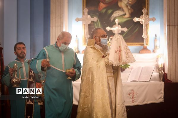 مراسم میلاد حضرت مسیح (ع)  در کلیسای گریگور لوساووریچ مقدس