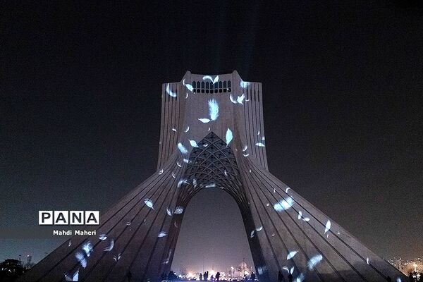 ویدیو مپینگ برج آزادی در آستانه سالگرد سانحه هواپیمای اوکراینی