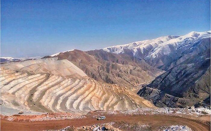 رشد 325 درصدی وصول حقوق معادن در آذربایجان شرقی