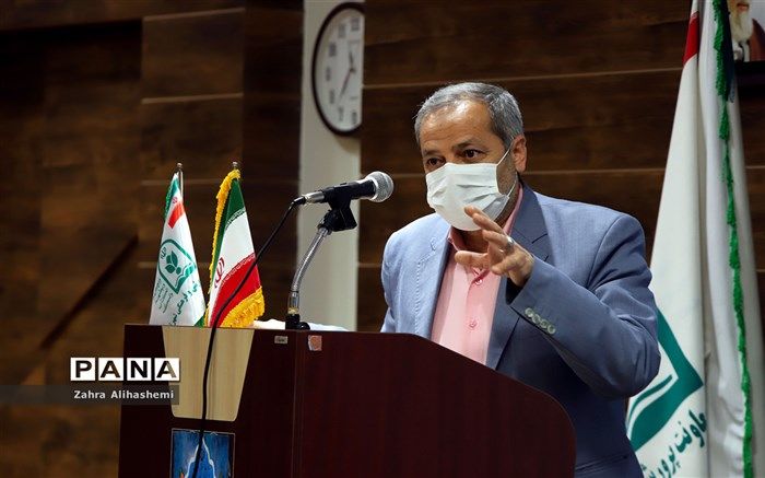 کاظمی: معلمان هنرمند، تربیت کننده انسان‌های شایسته هستند