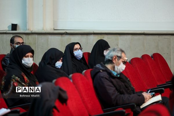 نخستین جشنواره فرهنگی هنری معلمان هنرمند کشور