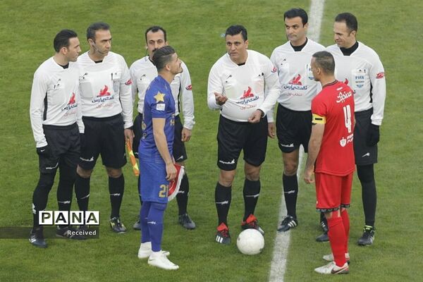 دیدار تیم‌های استقلال و پرسپولیس