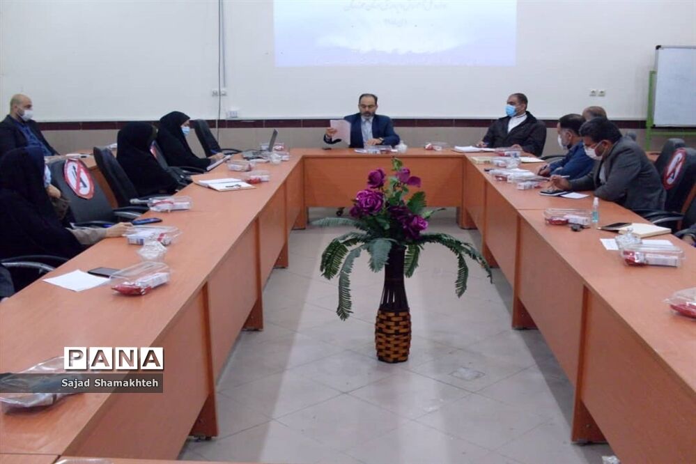 جلسه کاری حوزه معاونت پرورشی و فرهنگی اداره‌کل آموزش و پرورش خوزستان
