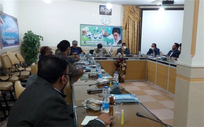 «خوان هشتم» پل ارتباطی دانش آموزان با جامعه است