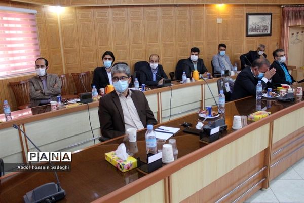 جلسه مدیران دوره دوم متوسطه نظری شهرستان بوشهر