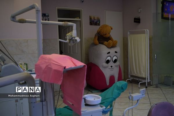 روزهای کرونایی و پایگاه سلامت دهان و دندان دانش‌آموزی منطقه 14