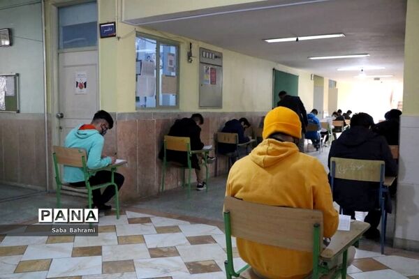 بازدید از حوزه امتحانات در شهرستان قدس
