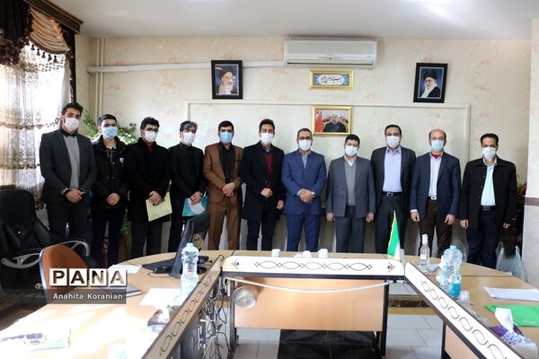 تجلیل از همکاران برتردرحوزه پرورشی شهرقدس