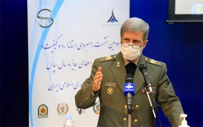 دشمن جز زبان قدرت، زبان دیگری را نمی‌فهمند