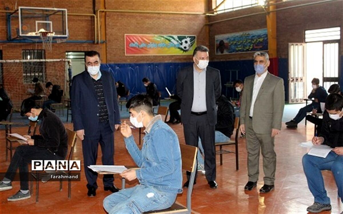 بازدید مدیر آموزش و پرورش منطقه 19 از حوزه امتحان نهایی دانش آموزان مدرسه شهید علیمحمدی
