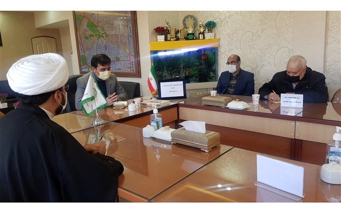 42 هزار دانش آموز بازمانده از تحصیل در خراسان رضوی داریم