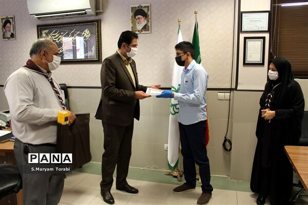 تجلیل از برگزیدگان جشنواره‌های سازمان دانش‌آموزی فارس در سال تحصیلی گذشته