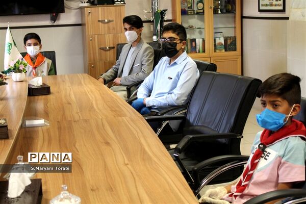 تجلیل از برگزیدگان جشنواره‌های سازمان دانش‌آموزی فارس در سال تحصیلی گذشته