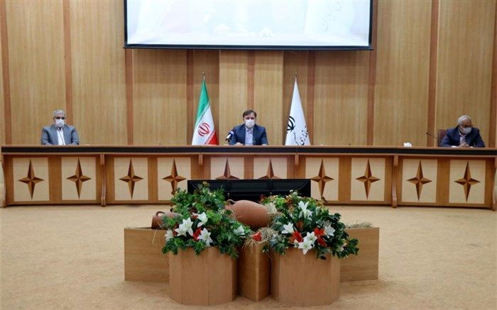 رعایت پروتکل‌های بهداشتی به شکل فراگیر و اقناعی، در جامعه فرهنگ‌سازی شود