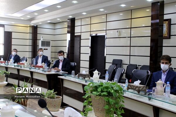 جلسه شورای معاونان اداره‌کل آموزش و پرورش استان بوشهر
