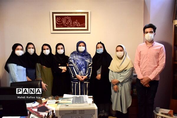 تبریک دانش آموزان خبرنگار خبرگزاری پانا، به مناسبت روز خبرنگار  به خبرنگاران  آذربایجان شرقی