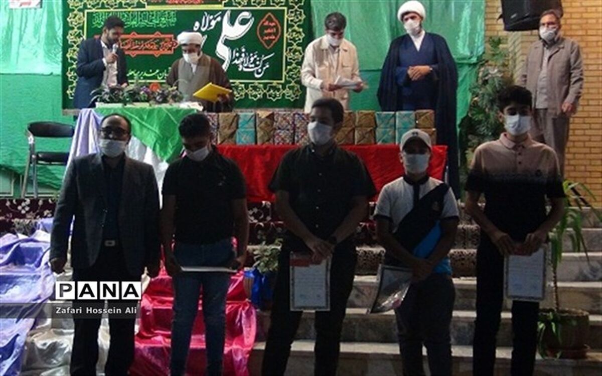 برگزاری آیین تجلیل از منتخبین مسابقات قرآن، عترت و طرح قدس مدارس سما در شیروان