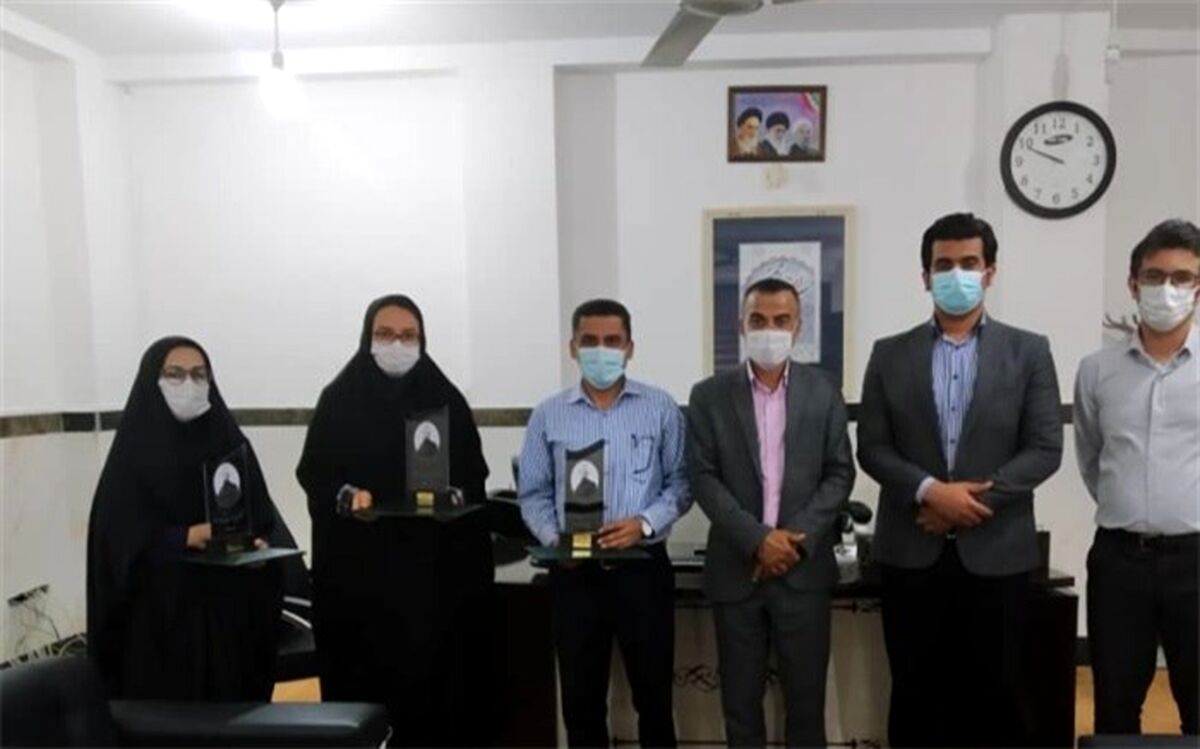 تجلیل از پژوهندگان برتر اداره آموزش و پرورش عسلویه