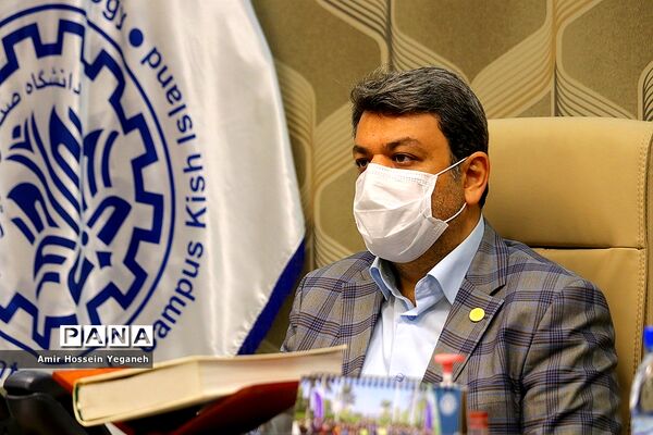 امضای تفاهم نامه همکاری دانشگاه صنعتی شریف و دانشگاه تهران در جزیره کیش
