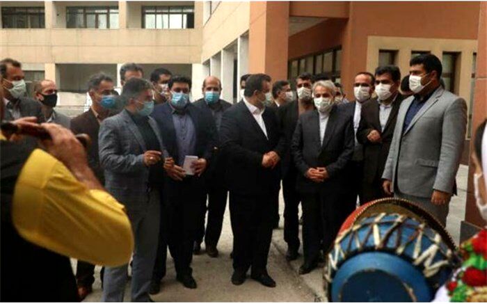 معاون رییس جمهوری از تالار مرکزی ساری بازدید کرد
