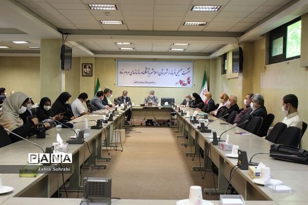 نشست صمیمی فرماندار اسلامشهر با نمایندگان تشکل‌ها و سازمان‌های مردم نهاد