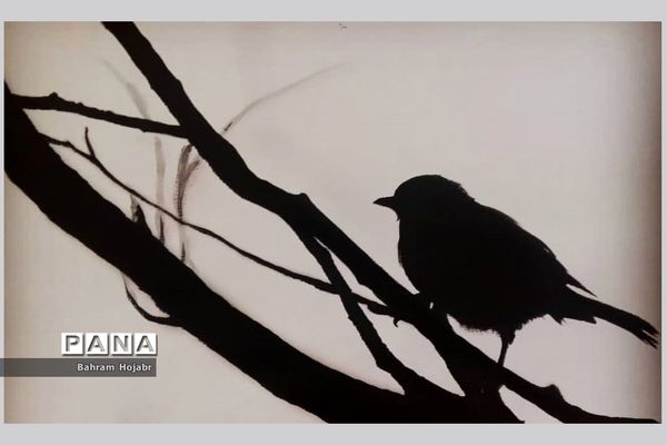 نمایشگاه مجازی آثار نقاشی و طراحی بهرام هژبر، معلم هنرمند اهل گله‌دار