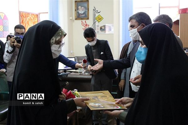 تجلیل از خبرنگاران پانا