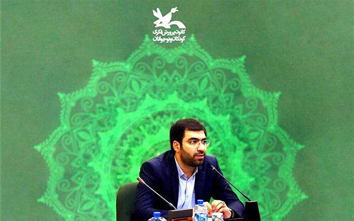 حامد رهنما دبیر جایزه سپاس کانون شد