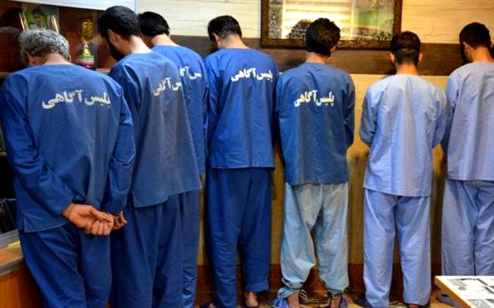 دستگیری 7 عضو باند جاعلان چک‌ سازمان‌های دولتی