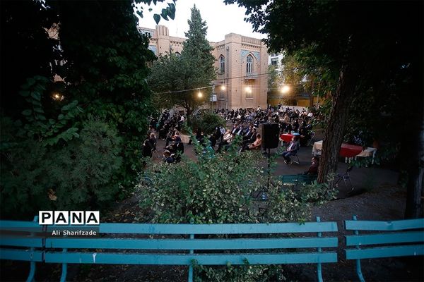 آیین تجلیل از معلمان و عوامل برنامه مدرسه تلویزیونی ایران