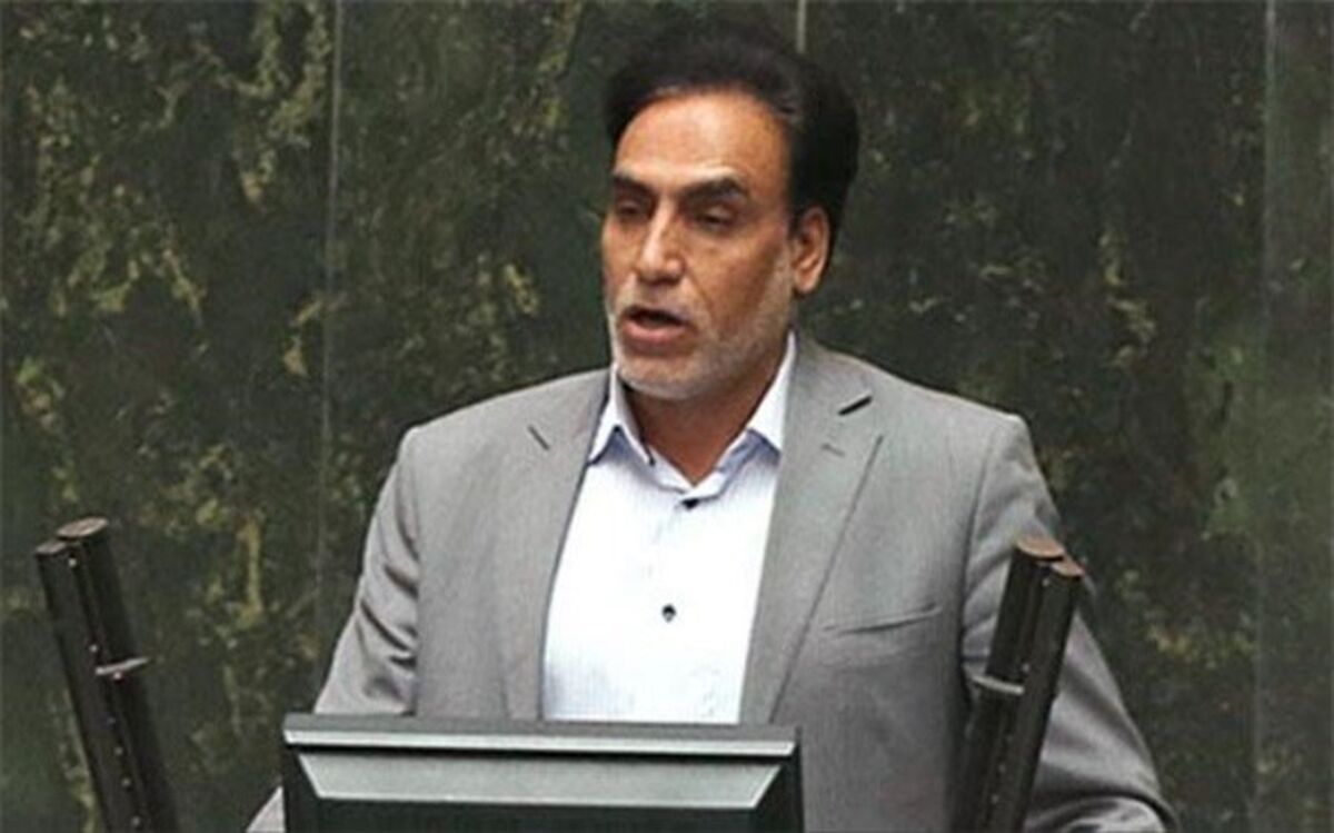 تعریف «رجُل سیاسی» باید جامع و کامل باشد تا فردی را سلیقه‌ای از دور خارج نکنیم