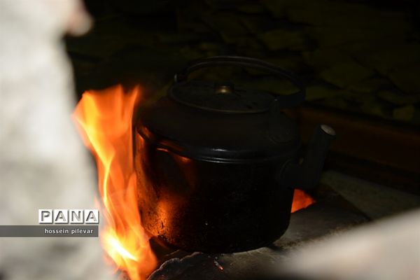 آماده سازی مسجد امام حسین (ع) برای محرم در بیرحند